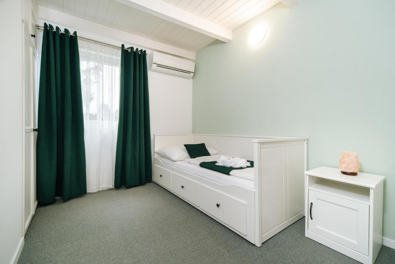 Topaz Apartmanhazak Balatongyörök Exterior foto