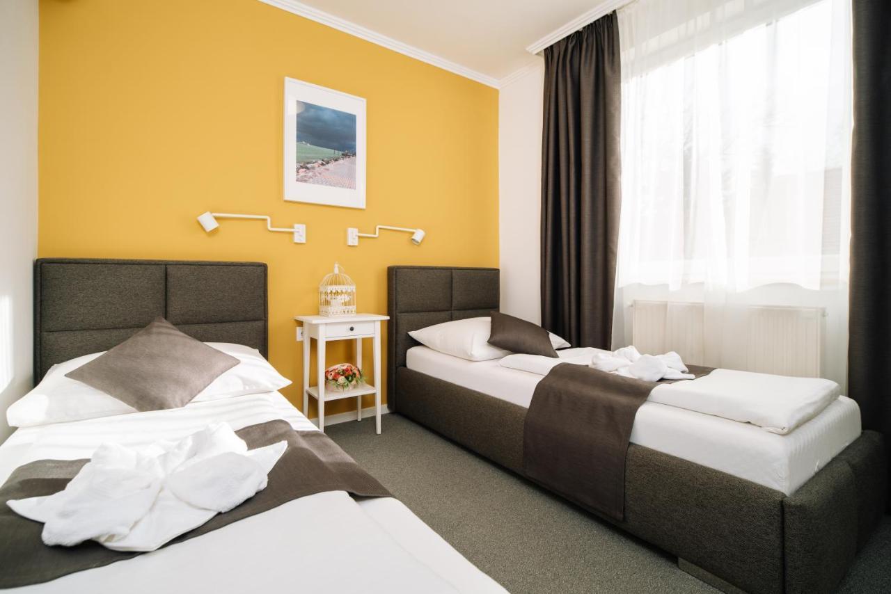Topaz Apartmanhazak Balatongyörök Exterior foto